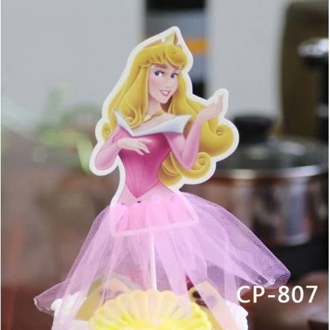 Que cắm công chúa ngủ trong rừng