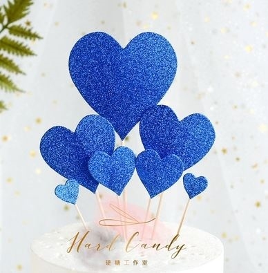 Que cắm tim nhũ to nhỏ xanh corban