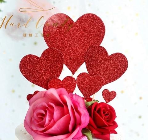 Que cắm tim nhũ to nhỏ đỏ