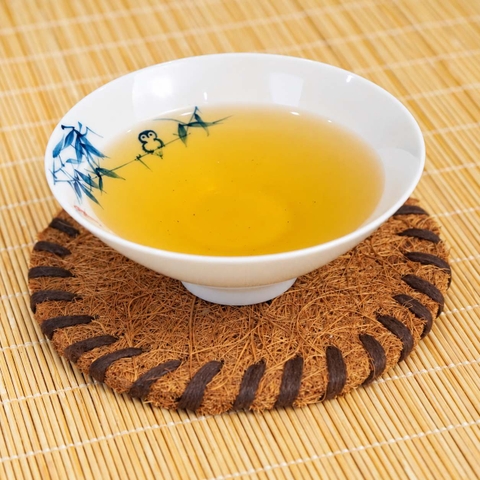 Trà Oolong Tứ Quý