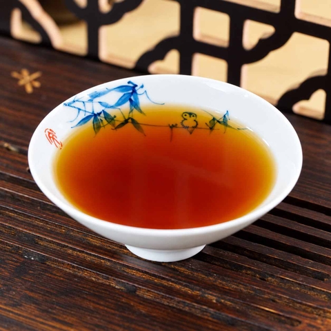 Trà Oolong Đỏ Đặc Biệt