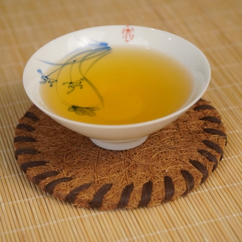 Trà Oolong Kim Tuyên