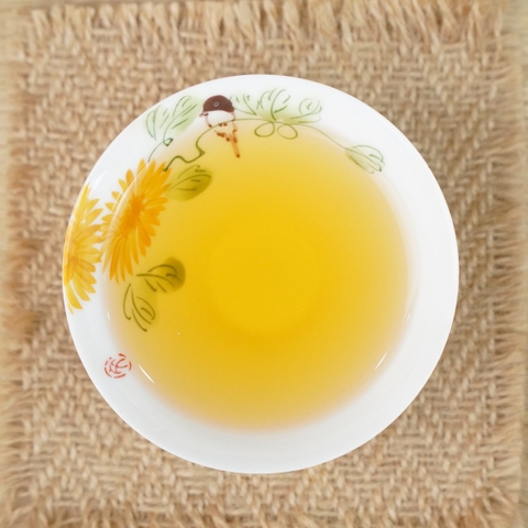 Trà Oolong Trắng