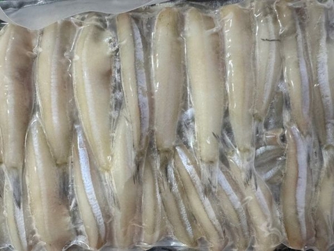 Cá cơm tươi làm sạch HTK (khay 300gr)