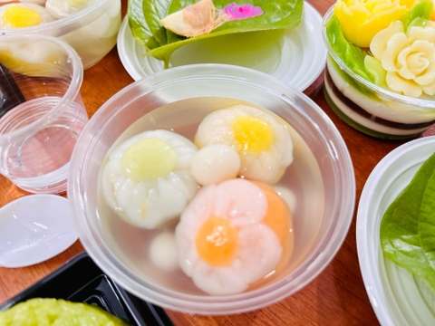 Chè Trôi Nước Hoa Mai Phối Màu Xanh - Vàng - Cam