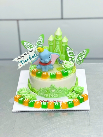Bánh Sinh Nhật Chú Voi - bánh trong hình size 18cm