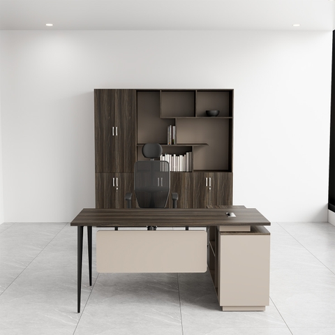 Bàn Giám Đốc BGDSM046