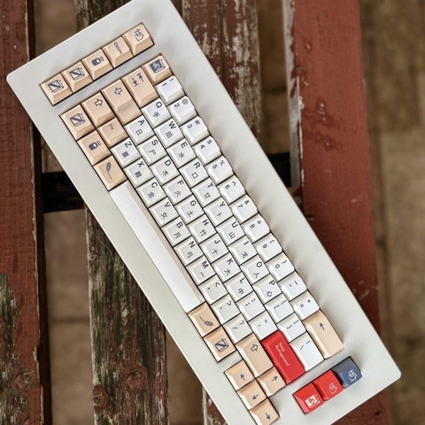 [In stock] Keycap Walker Cherry Soya PBT dyesub