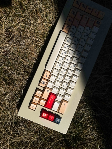 [In stock] Keycap Walker Cherry Soya PBT dyesub