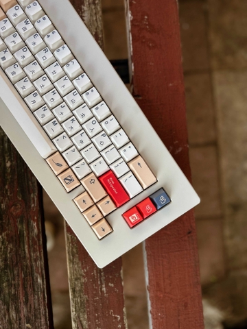 [In stock] Keycap Walker Cherry Soya PBT dyesub