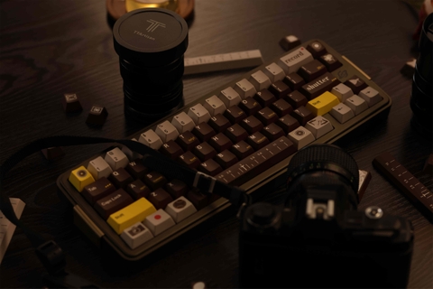 [In Stock] Keycap Cherry Wukds Photographer PBT Dyesub