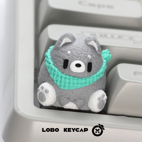 Keycap Lobo Artisan Gấu đeo khăn