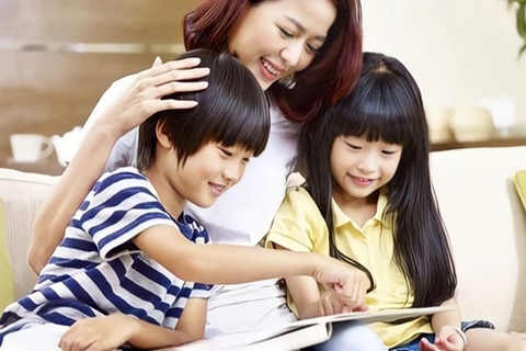 Giúp con thông minh, sớm tự lập, coi trọng gia đình