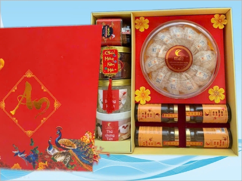 Hộp quà tết yến sào rút lông 100g - 50g