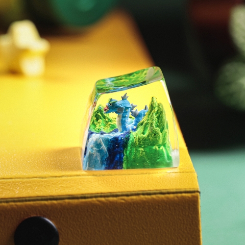 Pokemon - Gyarados Artisan Keycap Breakwooden 4