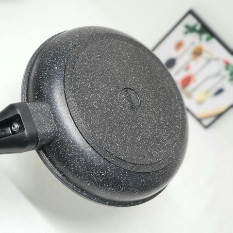 Chảo Đá Từ, chống dính 2 mặt BENNIX, size 24-26-28-30cm
