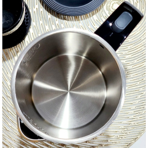 Ấm Đun Nước Siêu Tốc 3 Lớp Inox 304 Kalpen KK33 Dung Tích 1.7L Công Suất 2200W