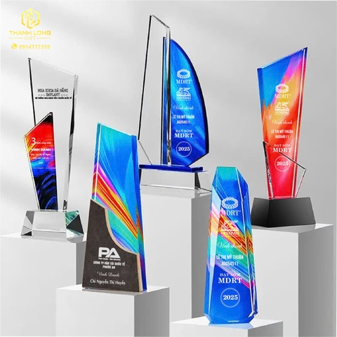 Cúp Vinh Danh: lựa Chọn Hoàn Hảo Cho Các CEO Để Tôn Vinh Thành Tích Đặc Biệt