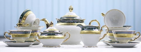 Quà Tặng Sự Kiện: Gây Ấn Tượng Với Khách Hàng Ngày Đầu Tiên