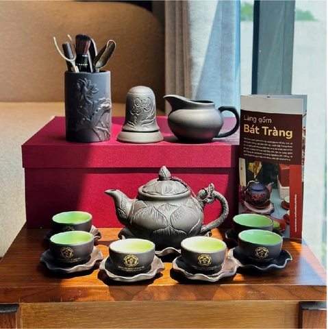 Bộ ấm trà gốm Bát Tràng  niềm tự hào Văn hóa việt - In logo theo yêu cầu