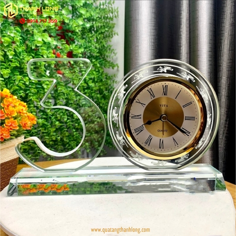 Kỷ niệm chương bộ số – 30 pha lê Đồng Hồ
