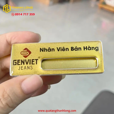 Bảng Tên Nhân Viên Thay Tên - Sự Lựa Chọn Hoàn Hảo Cho Văn Phòng