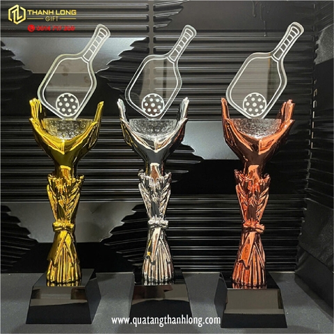 CÚP PICKLEBALL KIM LOẠI VÀNG – BẠC – ĐỒNG - p10