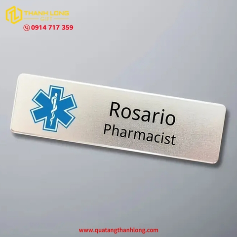 Bảng Tên Nhân Viên Cao Cấp - Sự Chỉn Chu Cho Mọi Doanh Nghiệp