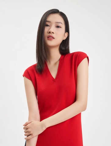 Áo dài len Tết nữ, cổ xẻ V cách điệu, vai chờm