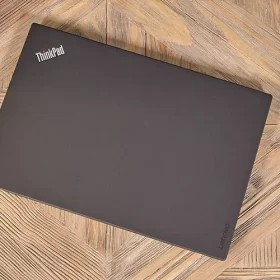Lenovo Thinkpad X1 Carbon Gen 5 – Mỏng nhẹ viền siêu mỏng