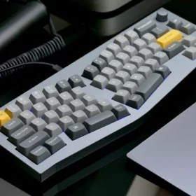 Review bàn phím công thái học Keychron Q8
