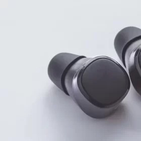 Wireless vs True Wireless: Khác nhau ở đâu?