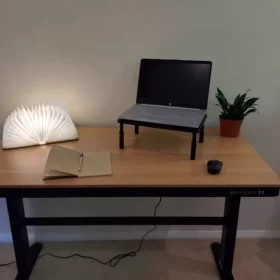 Review bàn đứng VisionAid Elevate 120