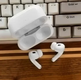Airpods Pro thế hệ thứ hai - Cải tiến vượt bậc và đáng đồng tiền bát gạo