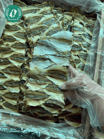 Khô Cá Chỉ Vàng Xếp Dây Thơm Ngon, Tiện Bảo Quản Và Chế Biến