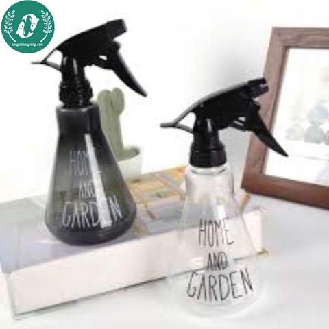 Bình xịt nước tưới cây H&G 500ml
