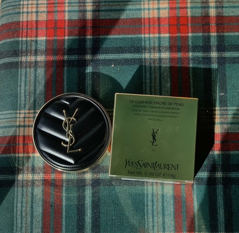 Cushion YSL Encre De Peau (vỏ đen) #20