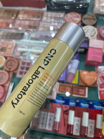 Xịt khoáng keo ong CNP 100ml