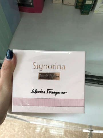 Nước hoa Signorina #hồng nhạt EDP 100ml