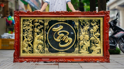 Khám Phá Tranh Đồng Chữ Tâm: Biểu Tượng Của Sự An Nhiên và Phong Thủy Tốt Lành