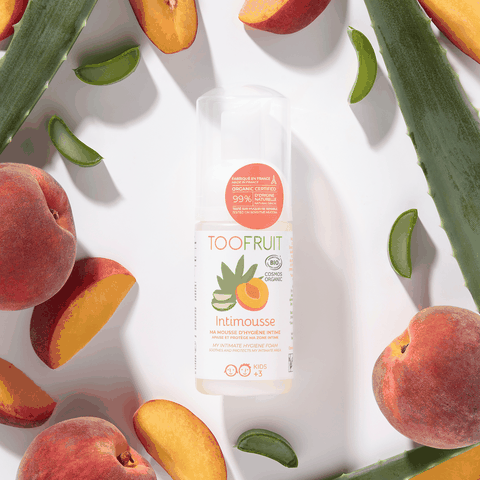 Dung dịch vệ sinh vùng kín hữu cơ cho bé 3-14 tuổi Toofruit đào - lô hội 100ml
