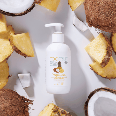 Dầu gội hữu cơ cho bé 3-14 tuổi Toofruit dừa - dứa 200ml