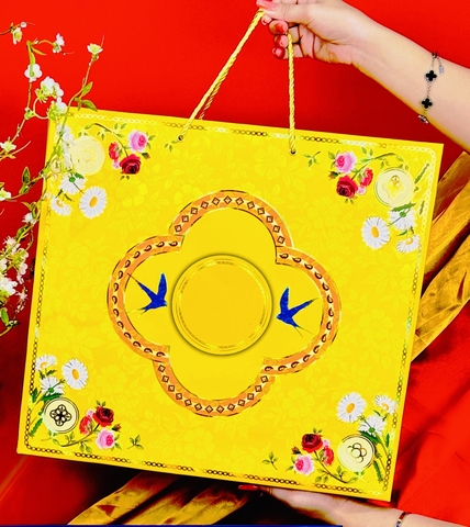 VỎ HỘP HERMES VÀNG + TÚI CAO CẤP ÉP KIM VÀNG 24K
