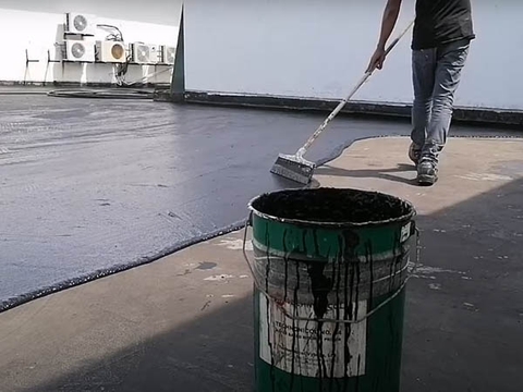 Sử dụng nhựa đường để chống thấm nhà ở có hiệu quả không?