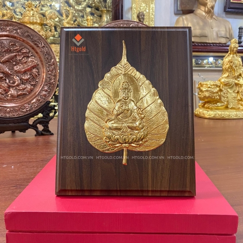 Tranh lá Bồ đề, dát vàng (Kích thước 20-25cm)..