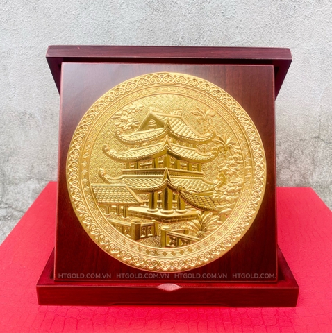 QUÀ TẶNG TRANH CHÙA KEO BẰNG ĐỒNG, DÁT VÀNG (Kích thước 23cm).