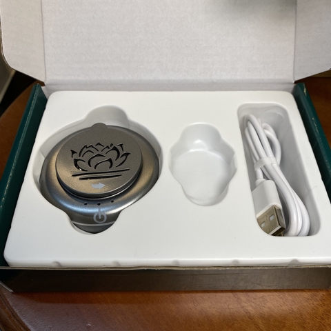 Xông trầm ô tô đầu cắm USB, tẩu xông trầm nhỏ gọn, kèm dây cáp 304