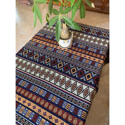 Khăn trải bàn họa tiết thổ cẩm