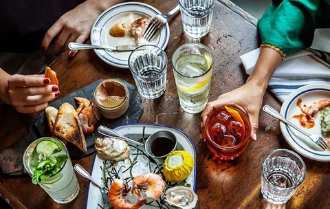 Aperitif là gì? Top 8 loại rượu khai vị nổi tiếng thế giới