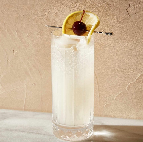 Cách pha rượu Whisky với Coca và rượu đắng